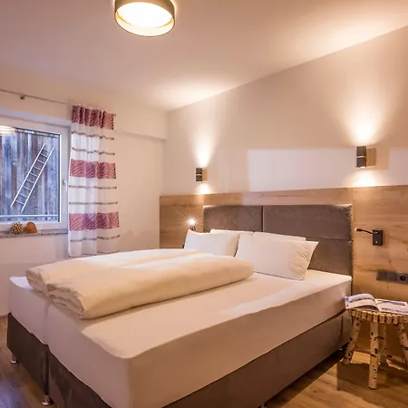 아파트호텔 Alptirol 4*