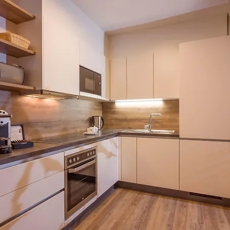 Alptirol Apartahotel 4*