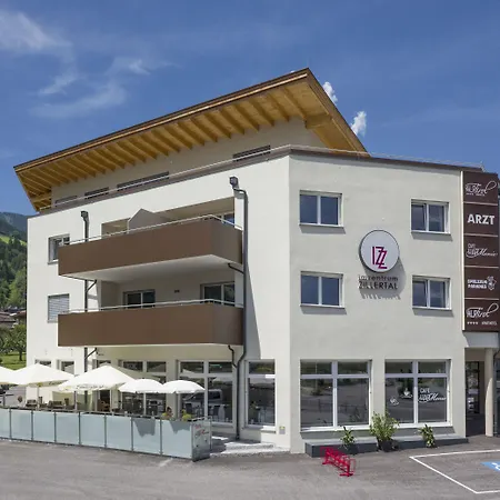 Apartahotel Alptirol 4*