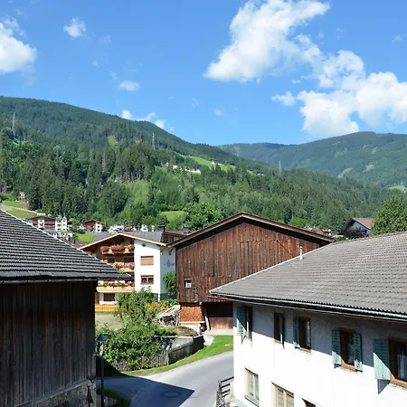 Alptirol 아파트호텔