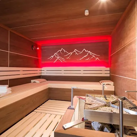 Alptirol Aparthotel 4*