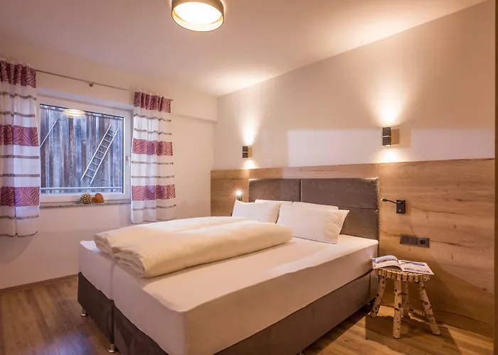 公寓式酒店 Alptirol 4*