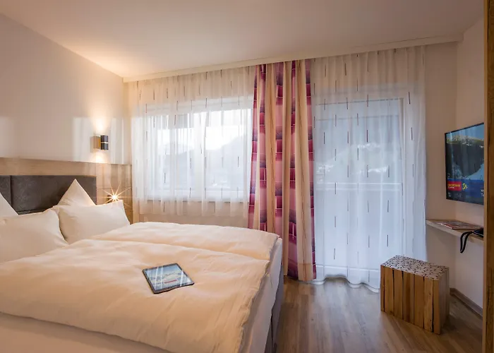 Alptirol 4* 卡顿巴赫