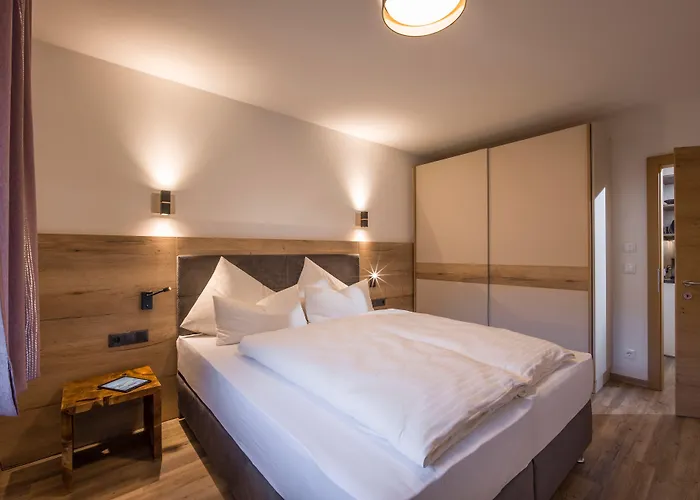 Alptirol 公寓式酒店 4*